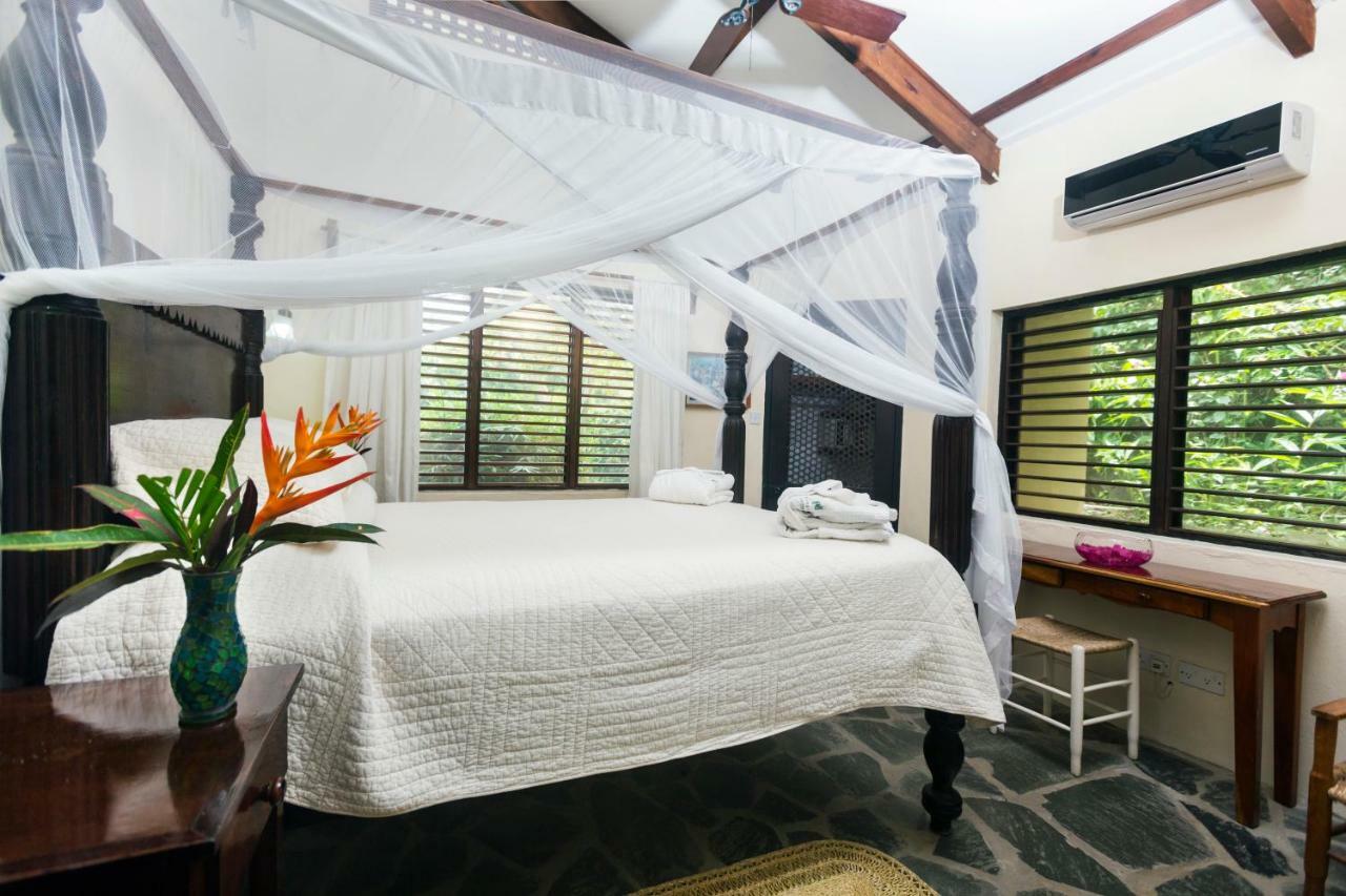 Stonefield Villa Resort (Adults Only) Soufrière Extérieur photo